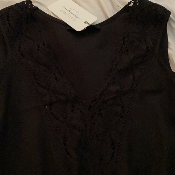 Blouse - Picture 4 of 8